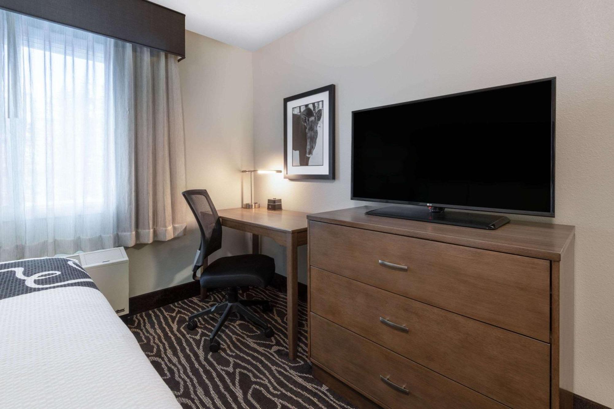 La Quinta By Wyndham Fairbanks Airport Ξενοδοχείο Εξωτερικό φωτογραφία